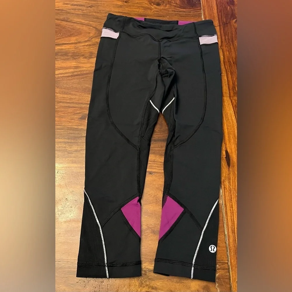 Lululemon leggings. Size 4. Preloved